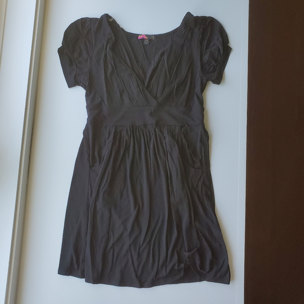 Vintage Black Wrap Dress with Side Pockets